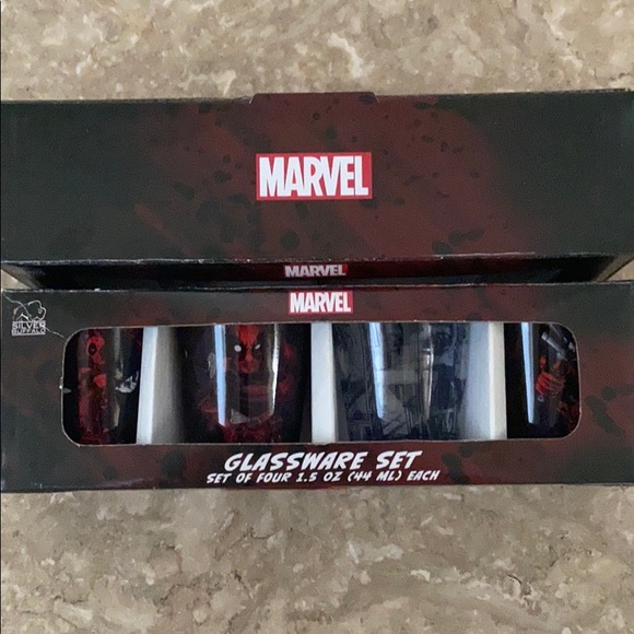 NWT 4 piece Avengers Deadpool shot glasses - Picture 3 of 4